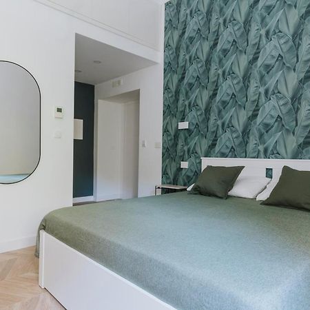 Mimi Room Castellammare di Stabia Buitenkant foto